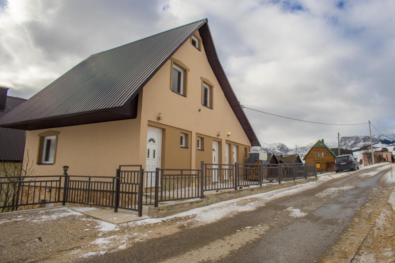 Durmitorske Zore Zabljak  Bagian luar foto